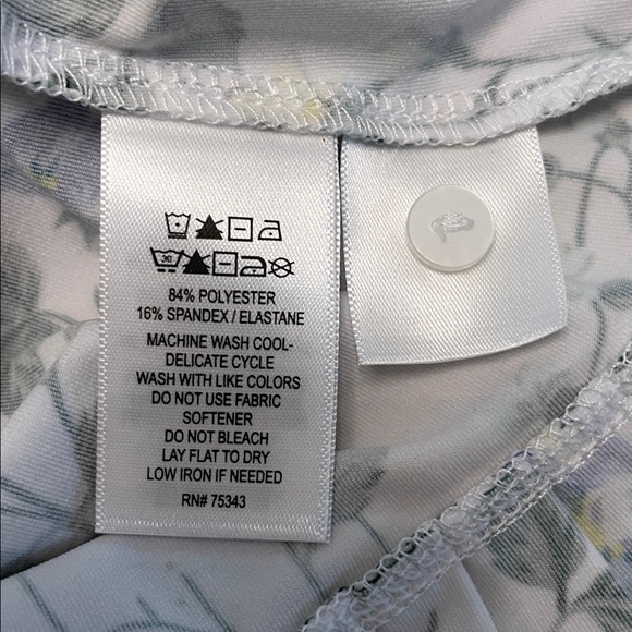 Laura Ashley Golf Tennis Dress Size XL Mini Floral Sleeveless Buttons Pleats - Picture 10 of 11